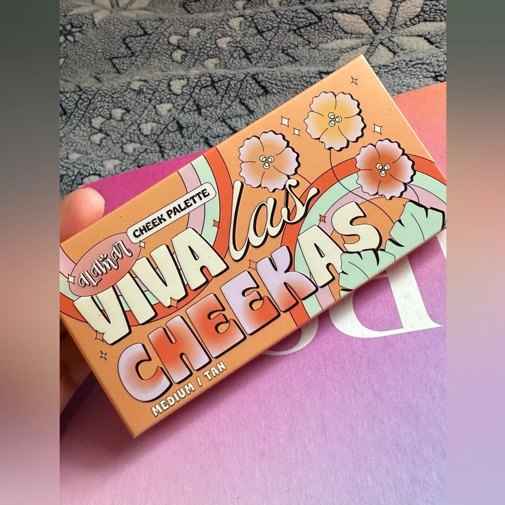 🌸ALAMAR COSMETICS🌸 - Picture 2 of 5